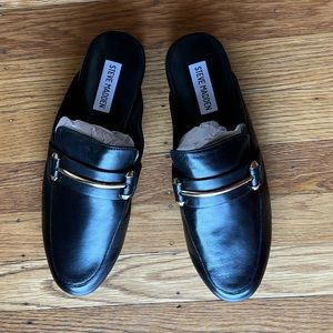 NWT** Steve Madden Kera leather slides. 9.5